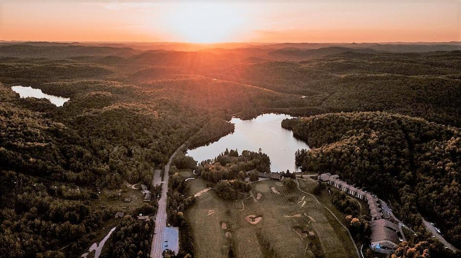 Hotel Et Centre De Villegiature Lac Carling Grenville-Sur-La-Rouge Eksteriør bilde